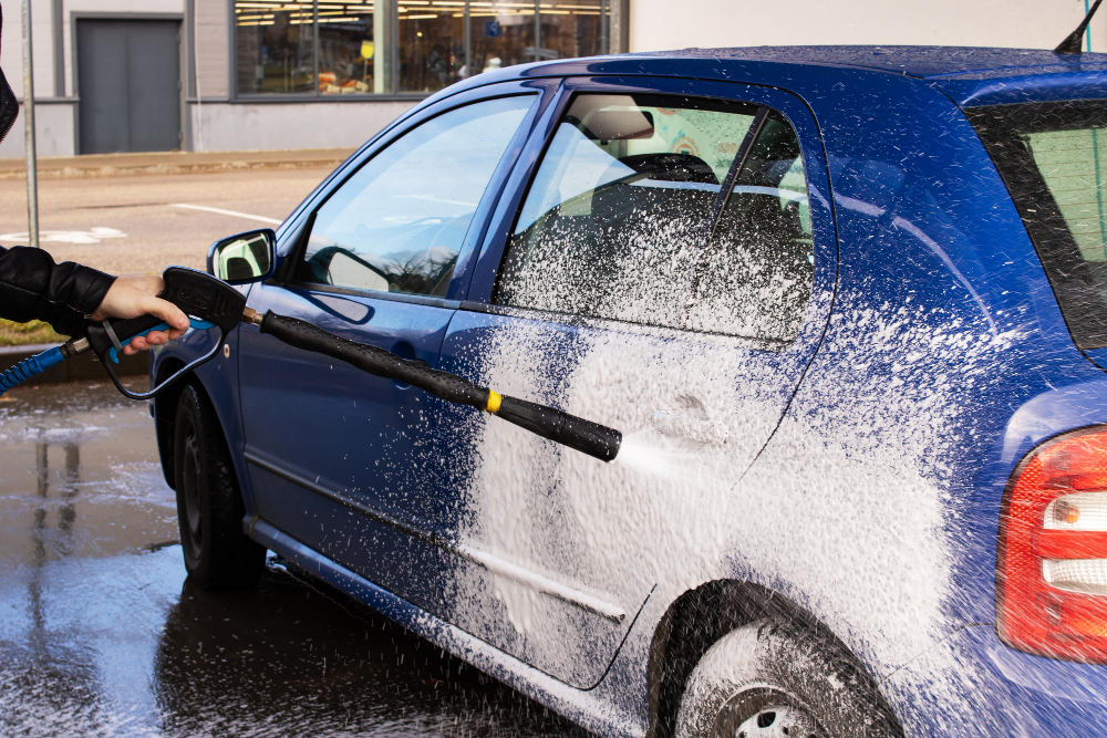 Professional Vehicle Glass Cleaning in Huntington Station, NY