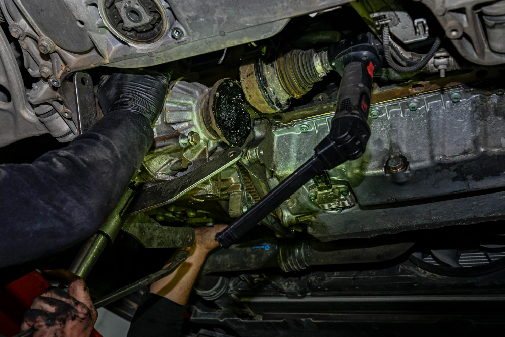 What Is Engine Bay Cleaning?