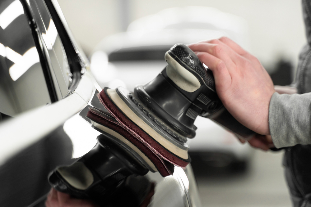 Applying a trim-safe ceramic coating