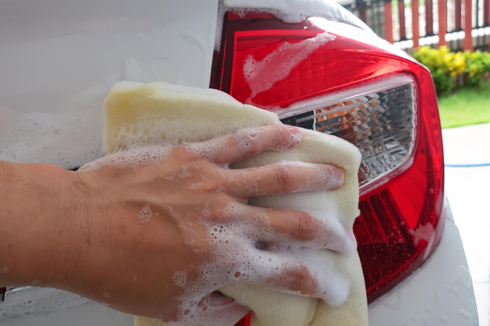 Coating-Safe Hand Wash