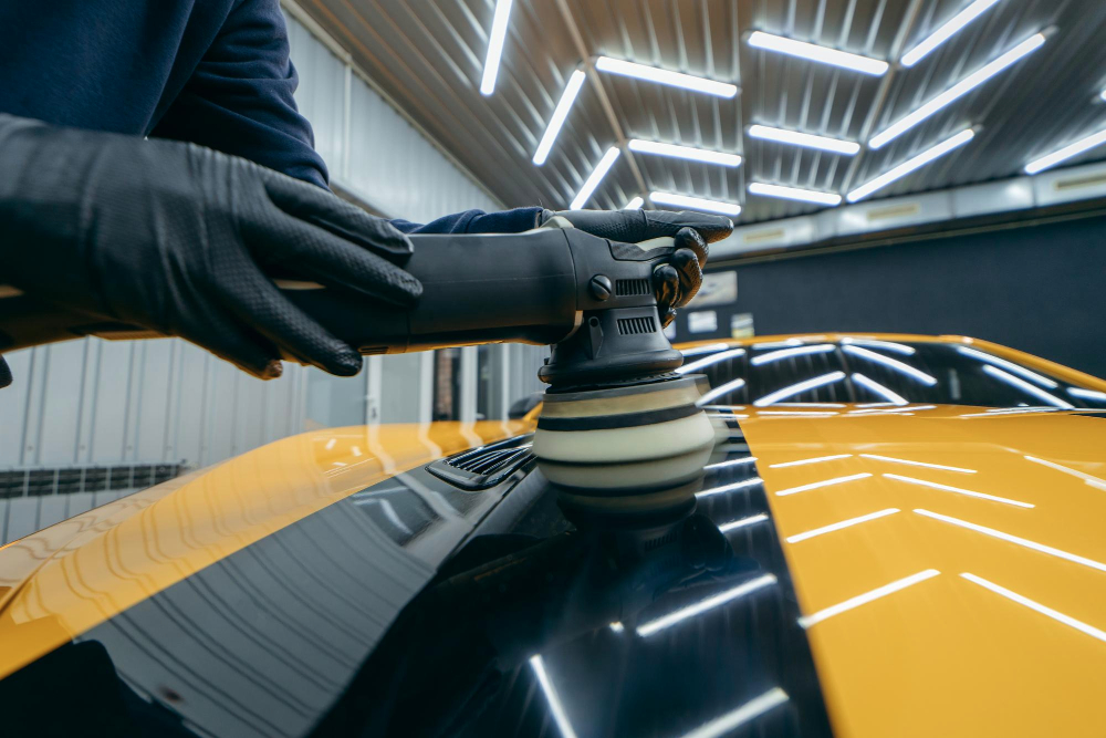 Vehicle with Auto Detailing Solutions