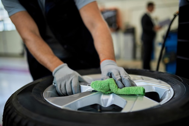 Why Choose D33 Auto Detailing for Wheel Protection Services in Dix Hills, NY